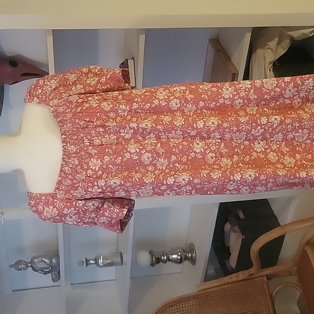 Darling J. Crew pink dress with gold flakes